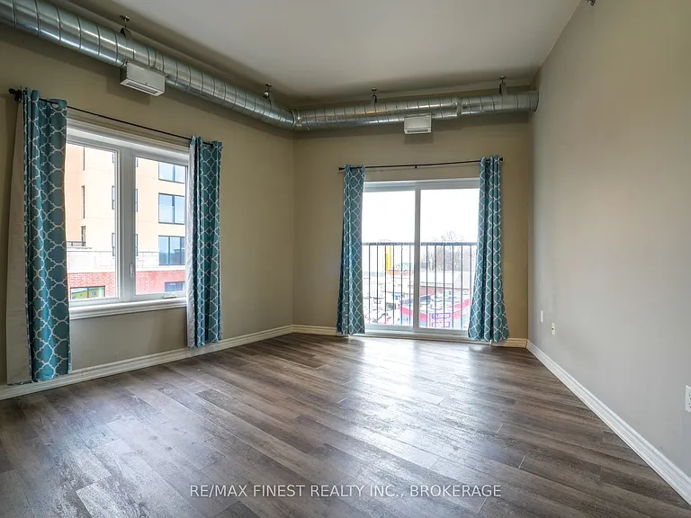 630A Princess St #501 — Photo 17