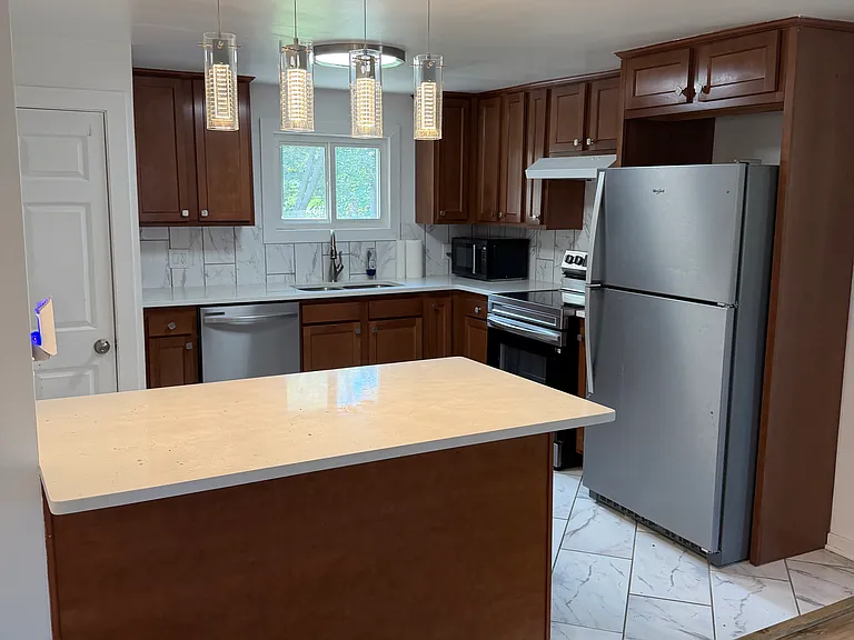 3523 W Ridge Rd — Photo 7