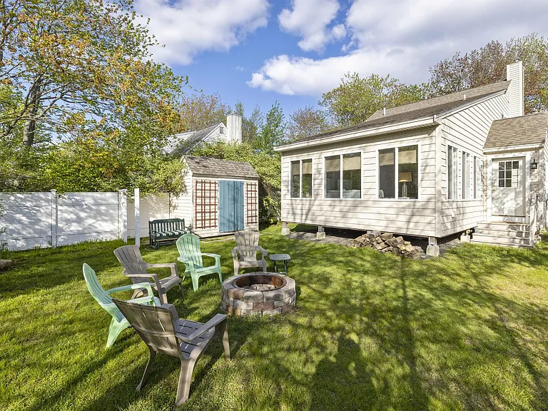 16 Grasshopper Ln — Photo 38