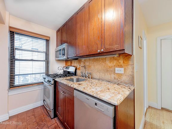 5th image of 505 E 82nd St APT 1G