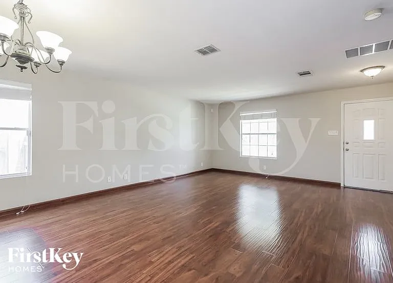 12707 Gardenia Pass — Photo 3
