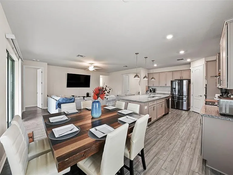 10913 Green Harvest Dr — Photo 19