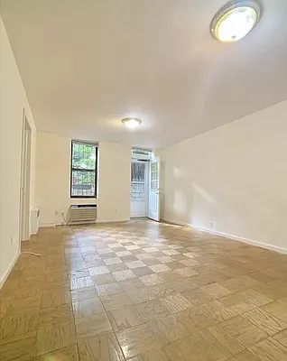 Rented by Corcoran | media 10