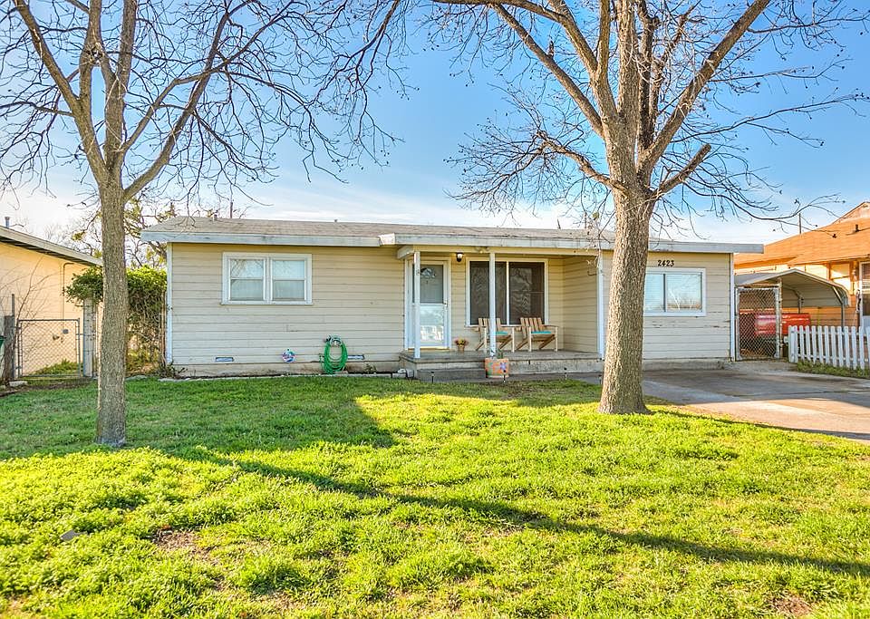 1st image of 2423 Freeland Ave