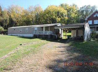 1407 E Hamilton Ln, Altoona, PA 16602
