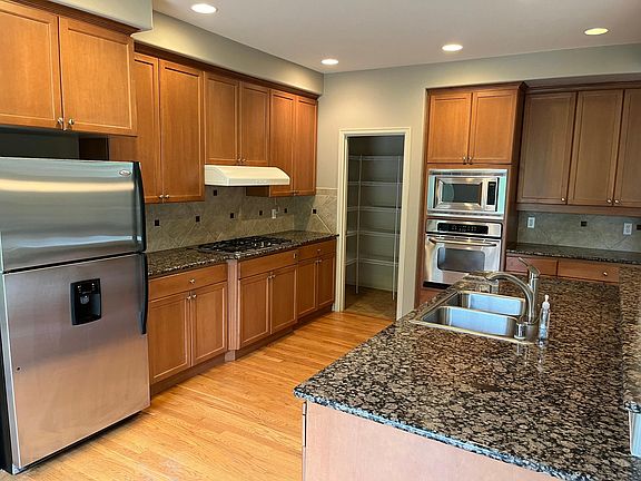 2nd image of 3605 159th Pl SE