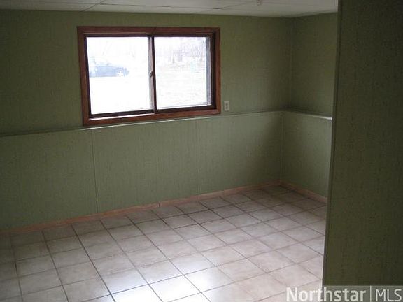 4th image of 16968 Xylite St NE