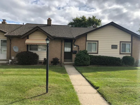 8401 Eighteen Mile Rd #257, Sterling Heights, MI 48313