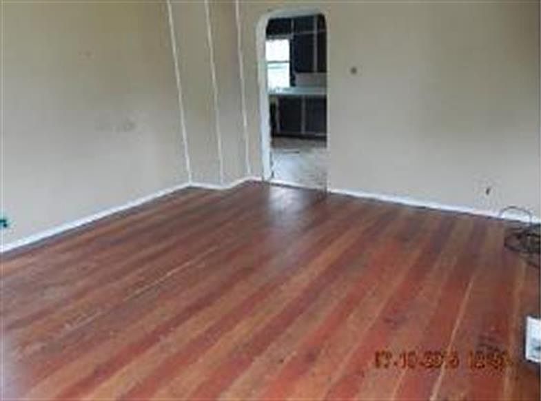 2nd image of 503 Stone St