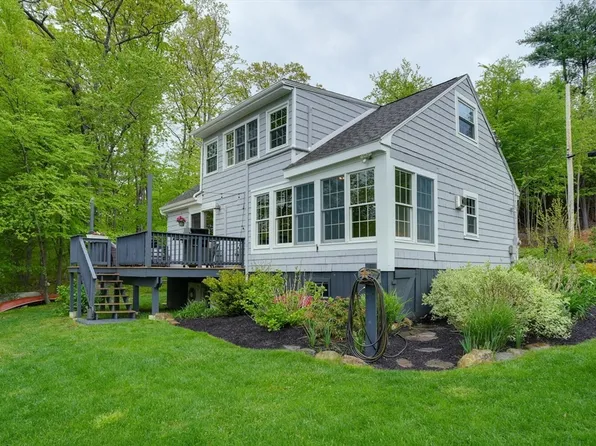 53 Red Spring Rd, Marlborough, MA 01752