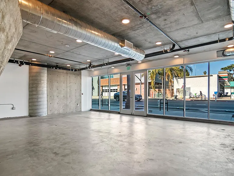 Fusion Hollywood — Photo 72