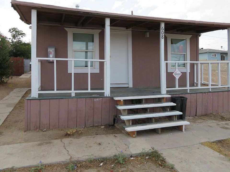 P160 608 E Fredricks St Barstow CA Zillow