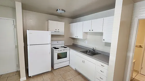 599 S 10th St #22 Photo 1