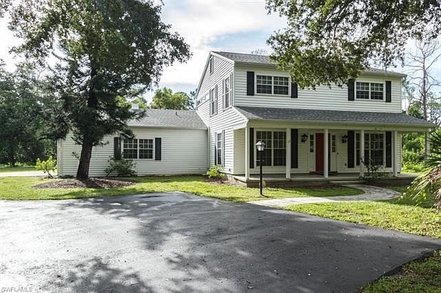1st image of 15791 Country Ct