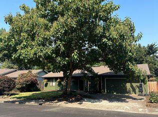 835 Valleywood Dr SE, Salem, OR