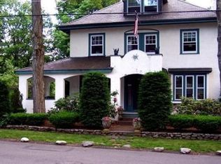 15 Leighton Rd, Wellesley, MA 02482