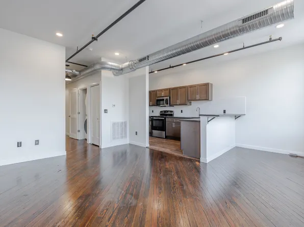 420 Main St #D, Middletown, CT 06457