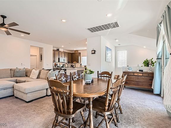 4th image of 10393 Rose Palisade St