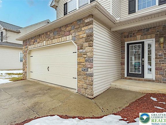 3rd image of 7707 Racite Rd