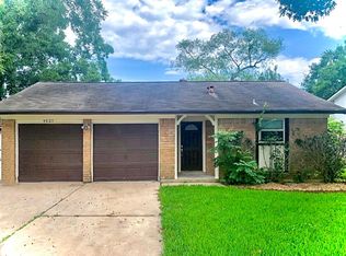 4027 Easy St, Dickinson, TX 77539