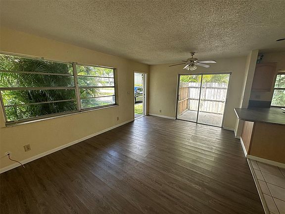 4th image of 3006 NW 4th Terrace #1