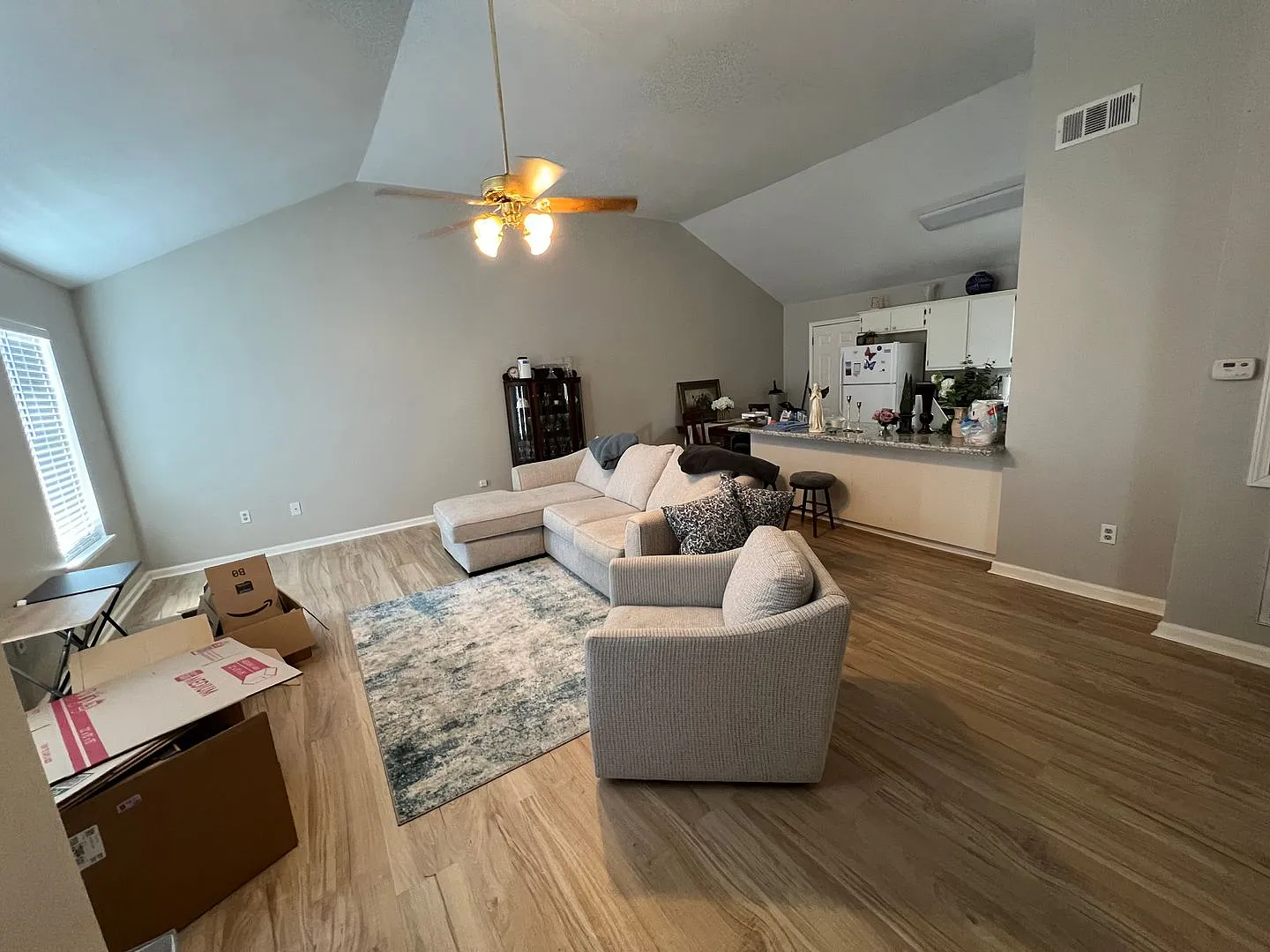 Updated 2 bed 2 bath in Shiloh Subdivision! — Photo 2