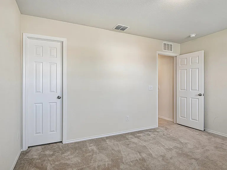 9121 Lookout Point — Photo 24