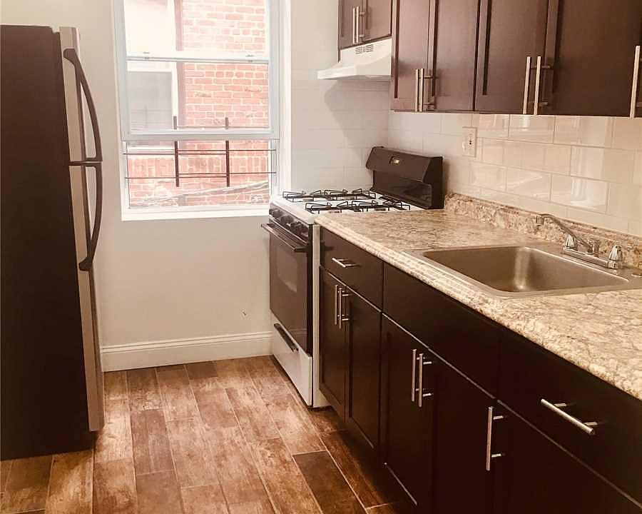 1st image of 9019 198th St #1R
