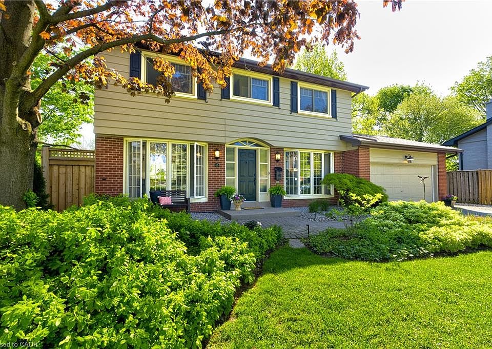 1st image of 418 Southland Cres
