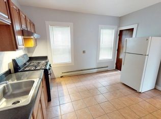 74 Hamilton St APT 3, Dorchester, MA 02125