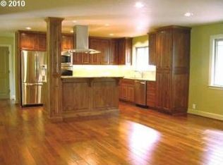 3020 SW 66th Ave, Portland, OR 97225