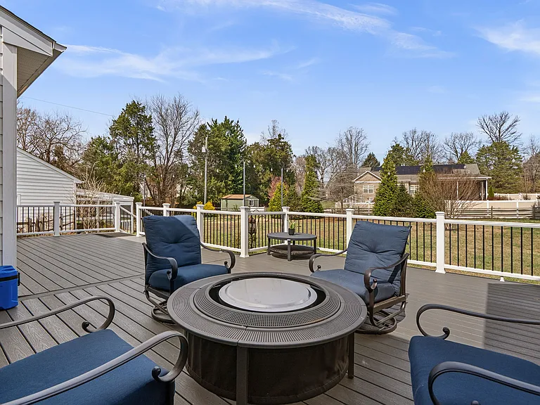 17601 Crystal Spring Ter — Photo 32