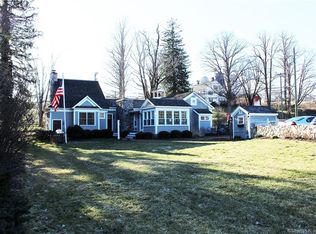 2 Edmonds Rd, Sherman, CT 06784