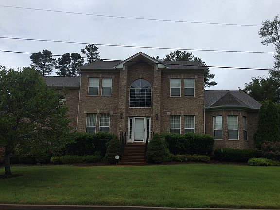 3rd image of 204 Aspenwood Ln