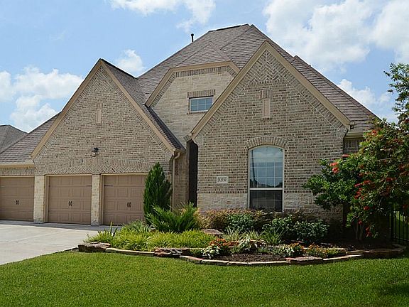 There is no resemblance to most Patio Homes with this one! Impressive in design, it looks and lives 