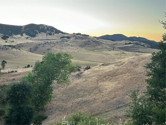 5th image of 4378 Hill Rd