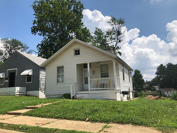 3rd image of 4320 Oakwood Ave