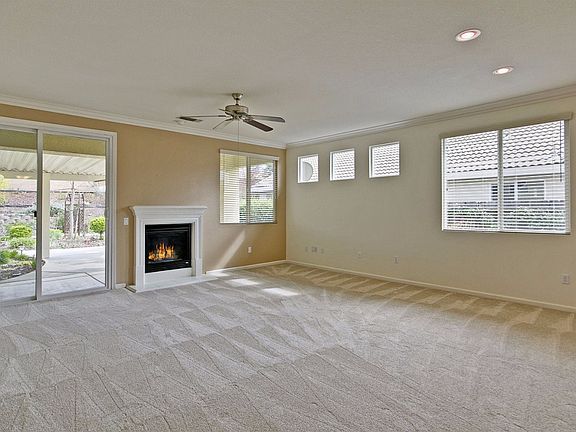 5th image of 4599 Monte Mar Dr