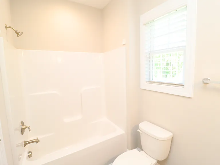 8424 Rhodes Rd — Photo 28