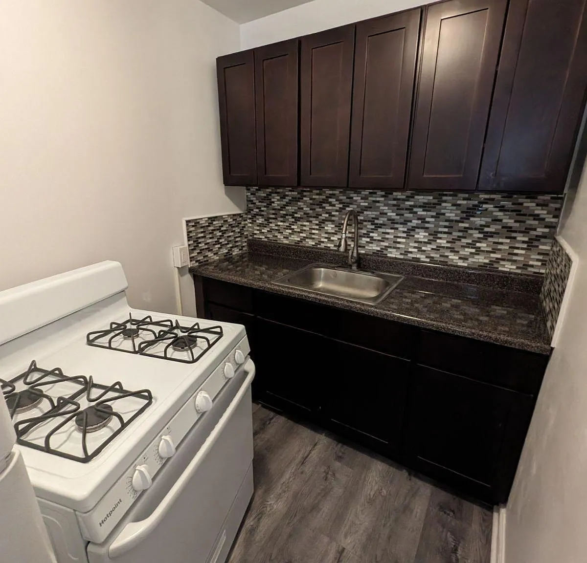 1 bed, $2,075 — Photo 3