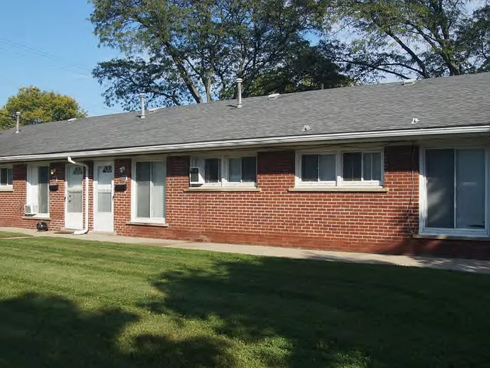 Maplewood Manor