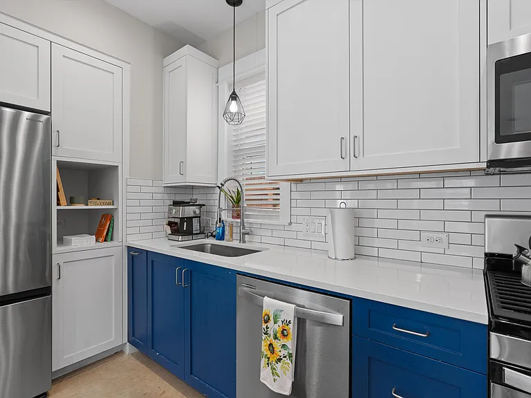 1809 Chestnut Ave #106 — Photo 6
