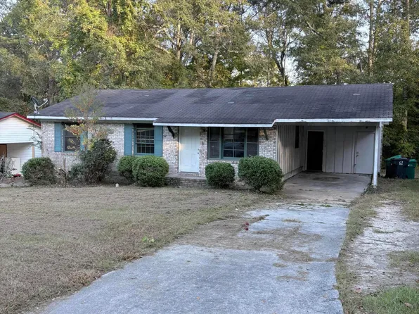 3635 Champion Dr, Macon, GA 31211