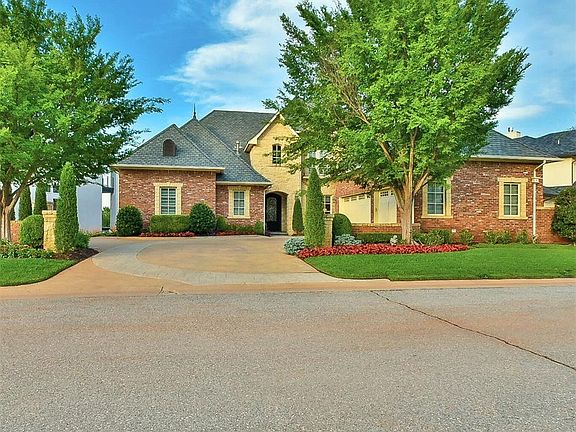 3rd image of 14908 Gaillardia Ln