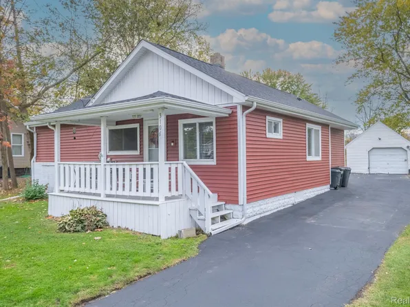 3106 S Term St, Burton, MI 48529