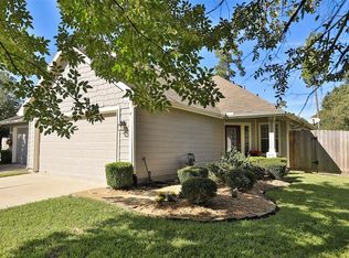 2 E Kentwick Pl, Conroe, TX 77384