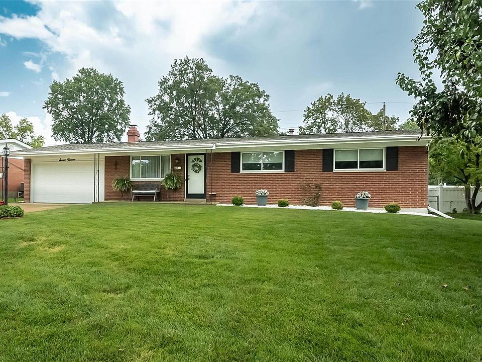 1st image of 715 Southshire Dr