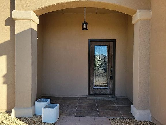 4th image of 14665 Christian Castle Ave