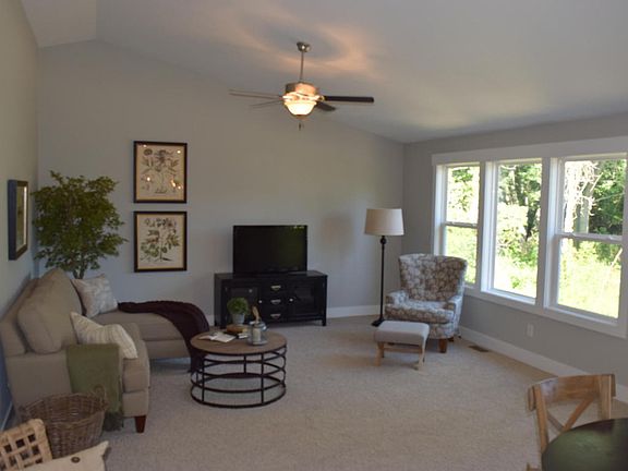 3rd image of 4291 64th St SW