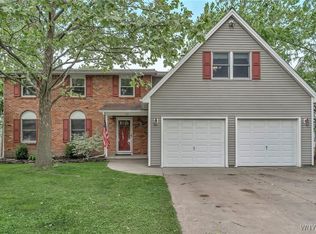295 Continental Dr, Lockport, NY